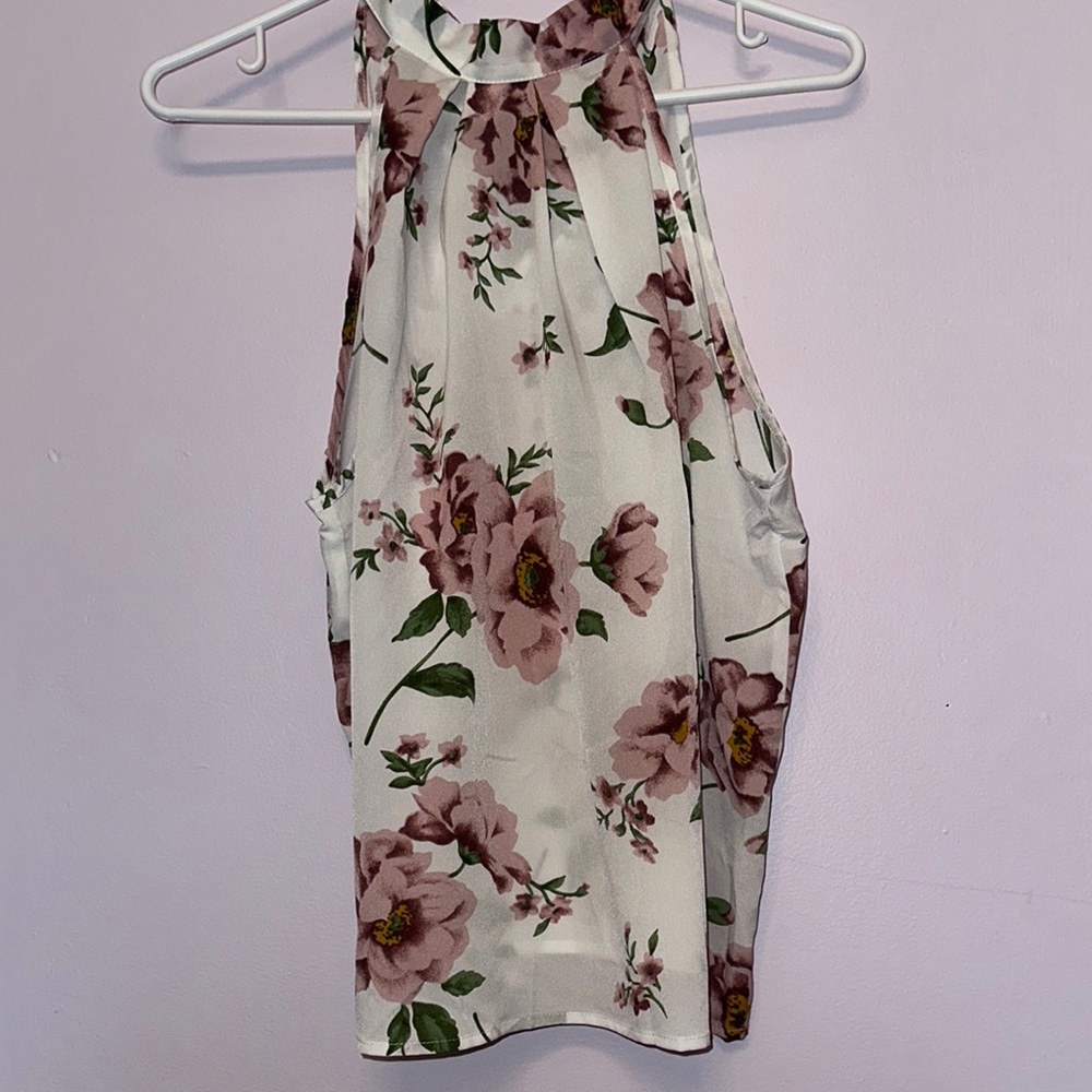 SHEIN Sleeveless Flowered Blouse
